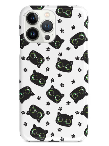 Bright Eyed Kitten Pattern - Green Case